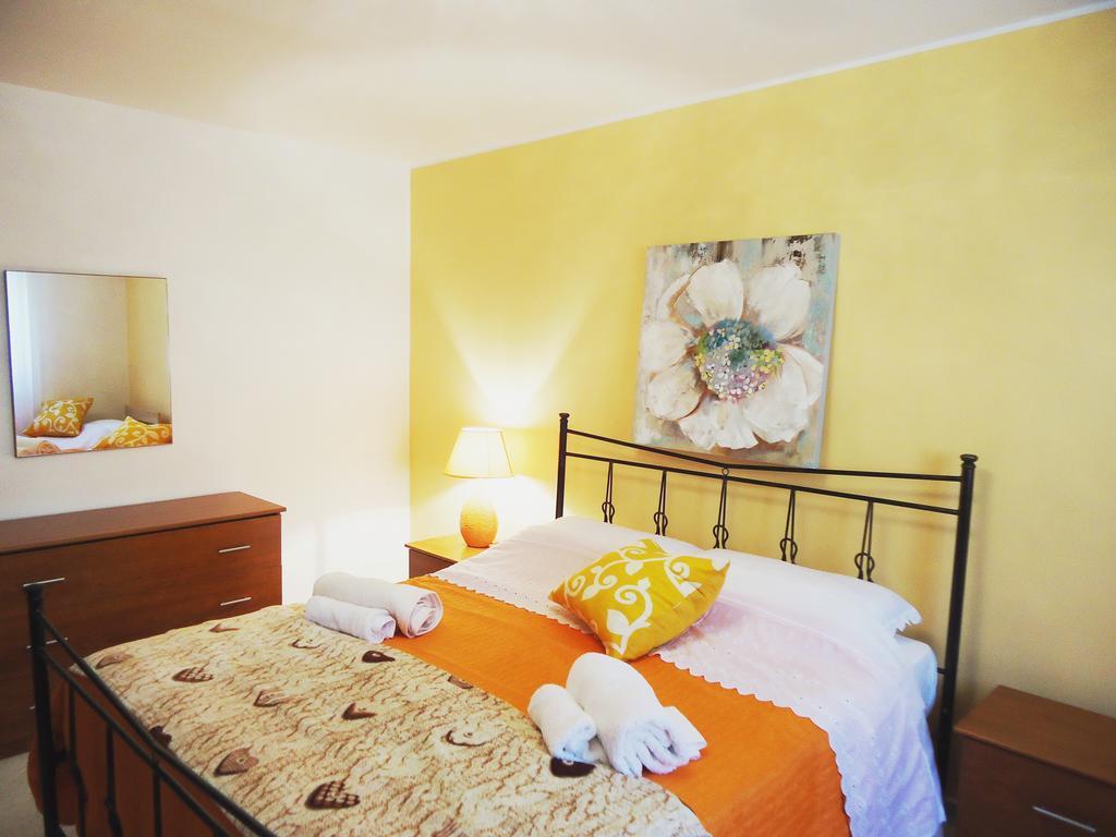 Sole E Fiori Di Sicilia Appartement Valderice Buitenkant foto